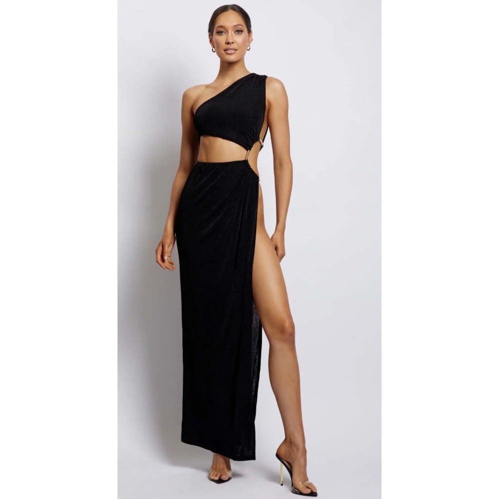 NWT MESHKI PAIGE RUCHED SIDE CUT OUT MAXI DRESS BLACK ONE SHOULDER HIGH SLIT XS